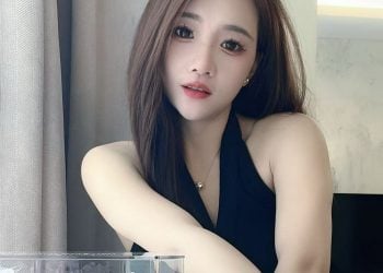SWAG 明星臉新人小瑀@nanarttt，暗黑峮峮啦啦隊女神，電動假屌抽插片必 ...