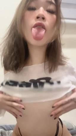 6881448b1228388552a9144f