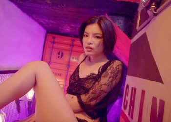 61b08b36c1c61aaaf5f7672e